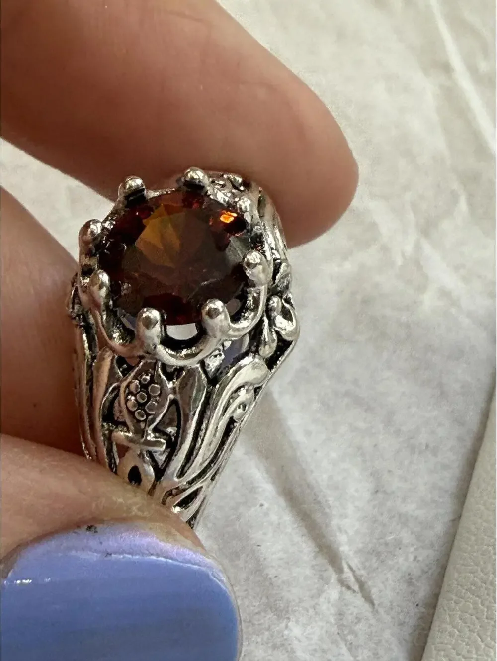 Vintage Style Silver Ring with Dark Red Gemstone Size 7.25